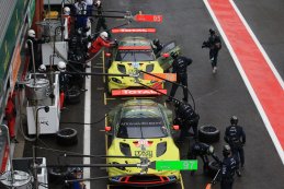 Pitbox Aston Martin Racing