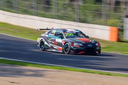 Mehdi Bennani - Comtoyou Racing Audi RS3 LMS