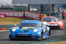 Proton Competition - Porsche 911 RSR