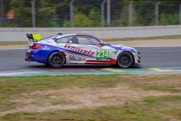 Sari/Sari/Yücesan - BMW M4