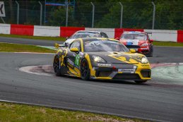 Van Mol/Bouvy/Weisshaupt - Porsche Cayman 718 MR