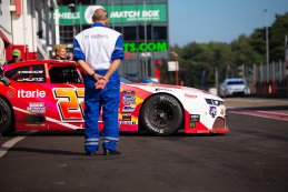 DF1 Racing - Chevrolet Camaro