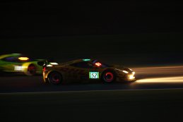 24H Spa: De nacht valt over het circuit