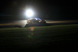 24H Spa: De nacht valt over het circuit