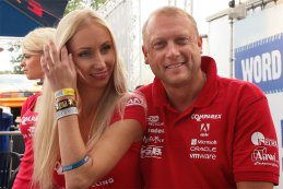 24H Zolder: Beelden van de handtekeningsessie