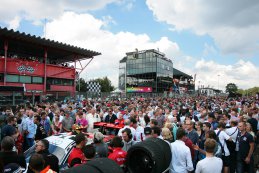 24H Zolder: De startgrid en de babes