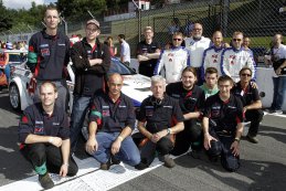 24H Zolder: De startgrid en de babes