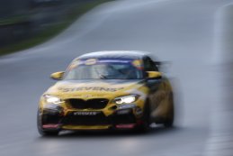 Stevens Motorsport - BMW M2