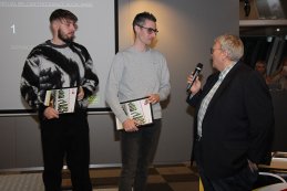 De prijsuitreiking van het Virtual Belcar Endurance Championship 2023 in beeld gebracht
