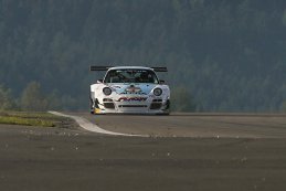1000km Nürburgring: De eerste vrije training in beeld gebracht