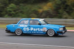 SERVAYGE Chris - Volvo 240