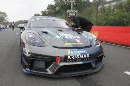 TipTop by NGT - Porsche Cayman GT4 RS