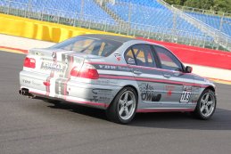 Laura Strackx - BMW E46