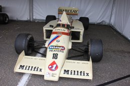 Arrows A8