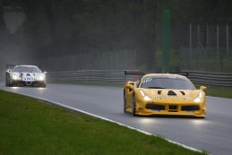 Street Art Racing - Ferrari 488 Challenge