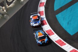 Garage 59 - McLaren 720S GT3 EVO vs. Dragon Racing - Ferrari 296 GT3