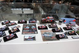 Miniatuurwagens Thierry Neuville