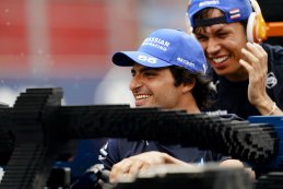 Carlos Sainz Jr. en Alexander Albon