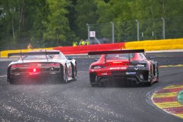 Eastalent Racing Team versus Team Motopark - Audi R8 LMS Evo II versus Mercedes-AMG GT3 Evo