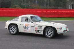 De Spa Six Hours: Historic Championship ’65 & ’81 en Classic Sports Car Club & British HTGT Competition  in beeld gebracht