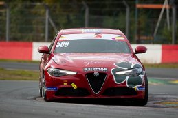 Ellen Leysen /Ron Sanen / Peter Bens / Franky Boulat - Alfa Romeo Giulia