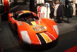 Porsche 910