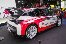Het autosalon in beeld: Concept cars en racewagens