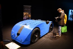 Bugatti T32