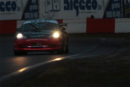 Skylimit Yokohama Racing Team - Porsche 996 GT3 Cup