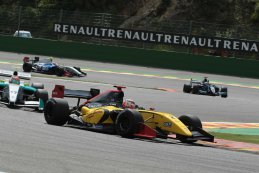 Spa: De World Series by Renault in beeld gebracht