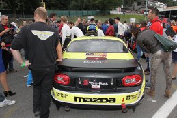 24H Zolder: Startgrid en de babes in beeld gebracht