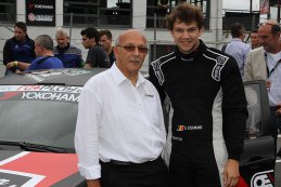 24H Zolder: Startgrid en de babes in beeld gebracht