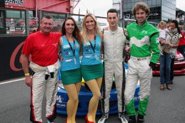 24H Zolder: Startgrid en de babes in beeld gebracht