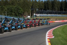 Traktors op de Raidillon