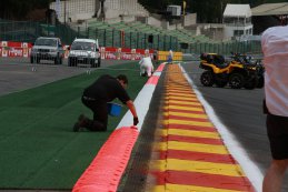 Schilderen Curbstones La Source Spa
