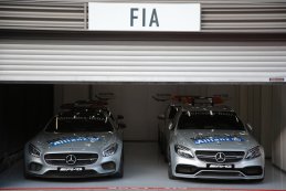 Mercedes Safety Car & Medical Car