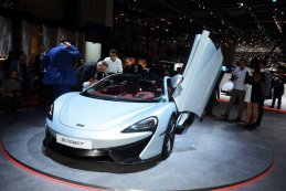 McLaren 570 GT