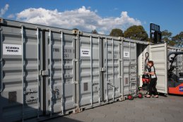 Containers voor F1 oversees