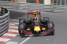 Max Verstappen - Red Bull Racing