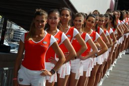 grid girls GP Monaco 2016
