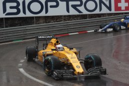 Kevin Magnussen - Renault Sport F1 Team