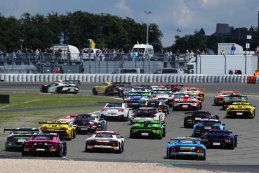 Start ADAC GT Masters Nürburgring