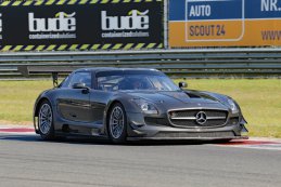 Raymond Vos/Tom Onslow-Cole - Mercedes SLS AMG GT3
