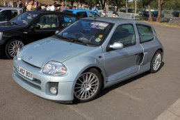 Renault Clio V6