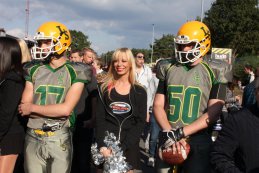 American Football Players & Cheerleaders