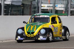 Leader Racing