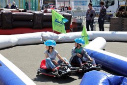 Kinderkarting in Fan Zone