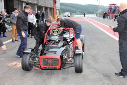 Adam Ferenczi/Ian Payne - Caterham C400