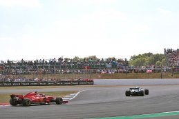 Sebastian Vettel vs. Lewis Hamilton - Ferrari vs. Mercedes