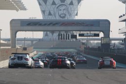 Start race 1 Gulf 12 Hours 2018